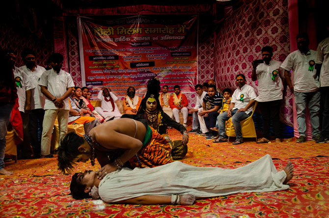 Evening performance during Holi Festival 2019 in Rishikesh